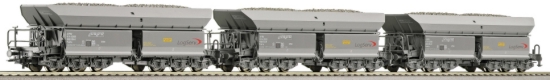 3 Piece Set: Self Unloading Hopper cars<br /><a href='images/pictures/Roco/66161.jpg' target='_blank'>Full size image</a>